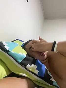 DanielGomez9 online show from March 23, 2:26 am