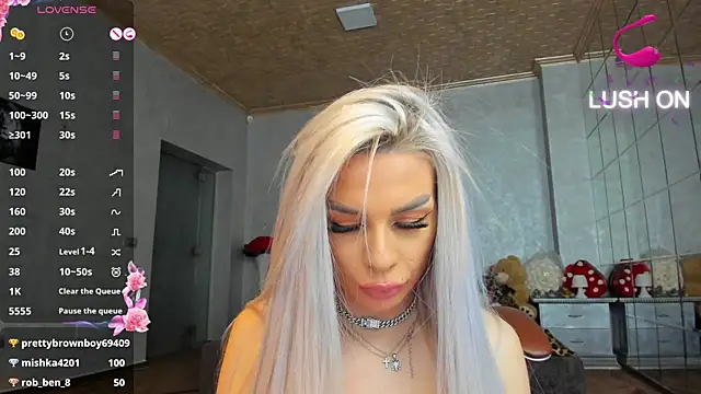 Snapshot of Russian_Ava chatting on December 24, 12:44 am Russian Ava online show from December 24, 12:44 am