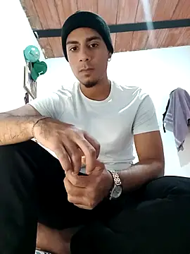 bonehur online show from March 11, 7:47 pm