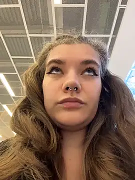 Holy Tereza online show from April 18, 3:49 pm