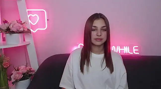 MilanaAngelAs online show from January 11, 5:41 am