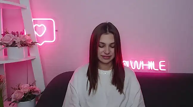 Snapshot of MilanaAngelAs chatting on January 24, 5:42 am MilanaAngelAs online show from January 24, 5:42 am