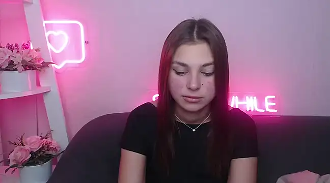 Snapshot of MilanaAngelAs chatting on January 25, 10:51 am MilanaAngelAs online show from January 25, 10:51 am