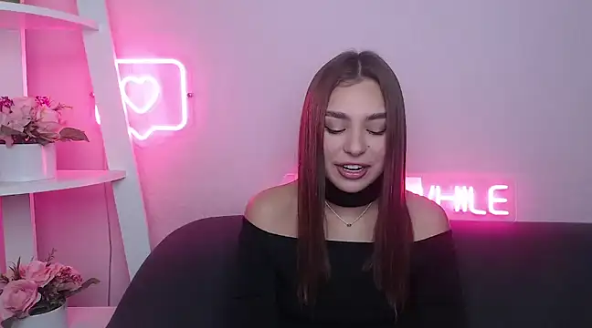 Snapshot of MilanaAngelAs chatting on January 31, 5:40 am MilanaAngelAs online show from January 31, 5:40 am