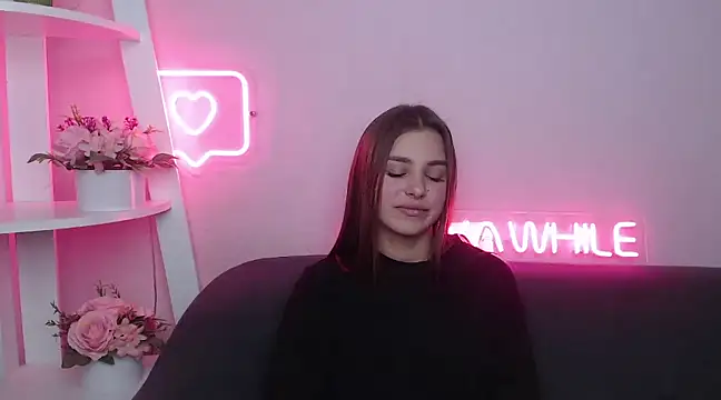 Snapshot of MilanaAngelAs chatting on February 22, 3:03 pm MilanaAngelAs online show from February 22, 3:03 pm