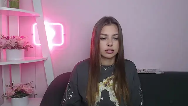 MilanaAngelAs online show from November 16, 6:08 am