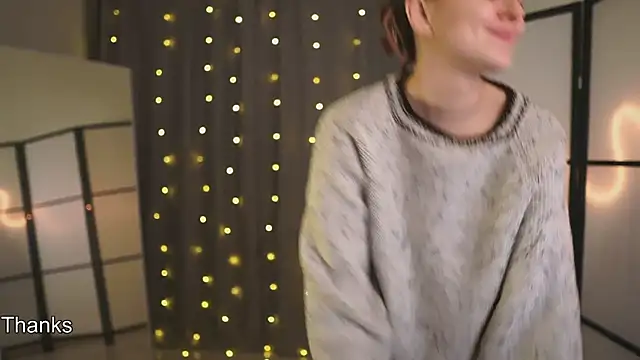 Addelin Moon online show from January 18, 10:28 pm