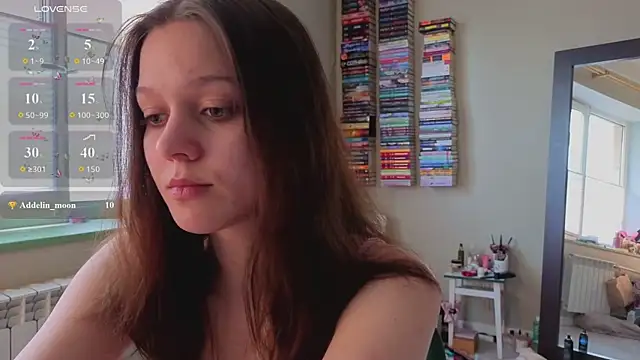 Addelin Moon online show from June 15, 2:52 pm