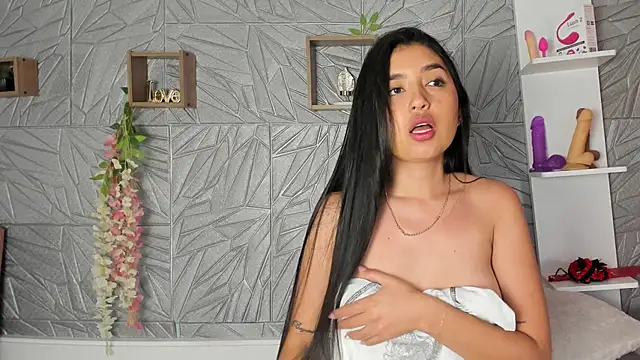 Snapshot of LilithKlain_ chatting on January 13, 4:19 pm LilithKlain online show from January 13, 4:19 pm