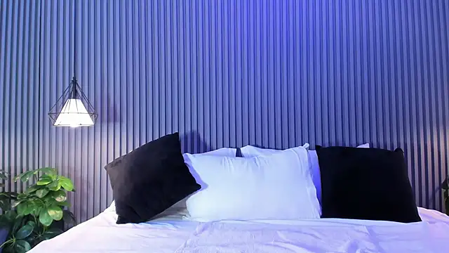 vanity sex online show from December 3, 11:41 am