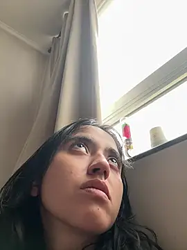 Snapshot of ViolettaSummer chatting on July 9, 7:51 pm ViolettaSummer online show from July 9, 7:51 pm