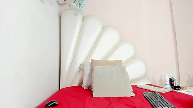 Snapshot of Lorena_Hawkins chatting on January 30, 1:21 pm Lorena Hawkins online show from January 30, 1:21 pm