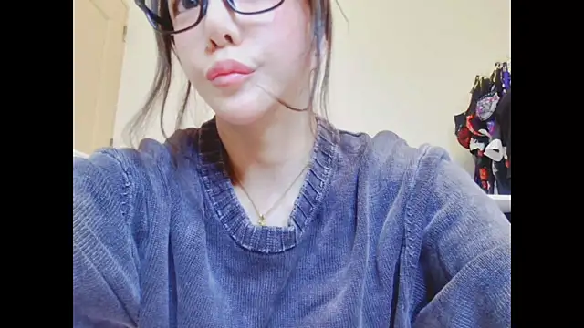 Snapshot of nene_teacher chatting on December 29, 1:06 pm nene teacher online show from December 29, 1:06 pm