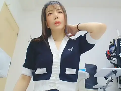 Snapshot of nene_teacher chatting on March 13, 1:07 pm nene teacher online show from March 13, 1:07 pm