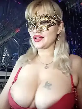 Snapshot of Freya_Milf chatting on January 3, 6:14 pm Freya Milf online show from January 3, 6:14 pm