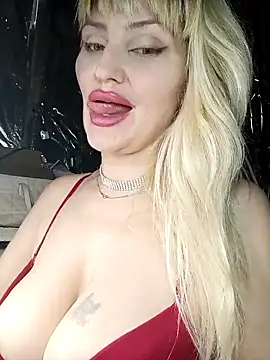 Freya Milf online show from March 3, 12:55 pm