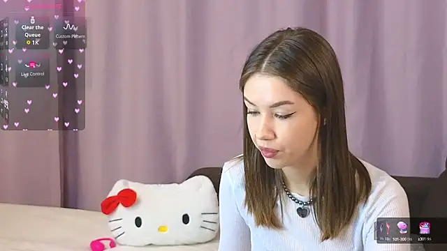 Snapshot of ellie_kramer chatting on September 14, 7:24 pm ellie kramer online show from September 14, 7:24 pm