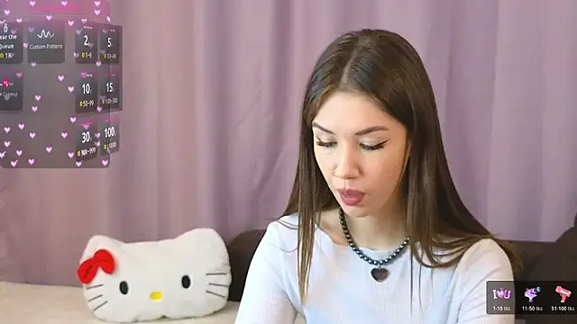 Snapshot of ellie_kramer chatting on October 26, 6:47 pm ellie kramer online show from October 26, 6:47 pm