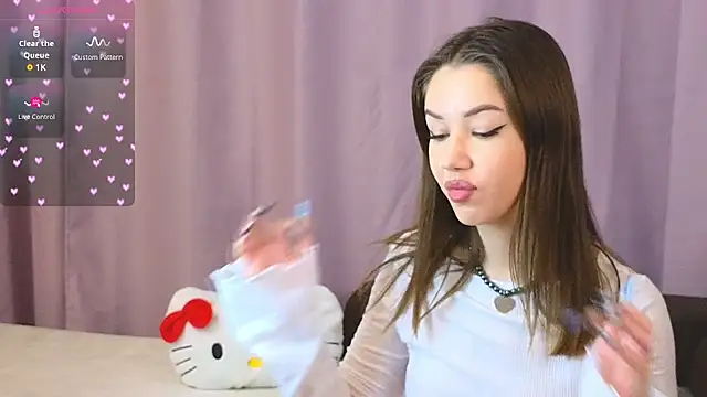 Snapshot of ellie_kramer chatting on October 31, 6:53 pm ellie kramer online show from October 31, 6:53 pm