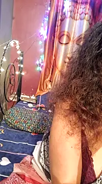 Maaya66 online show from February 16, 9:48 pm