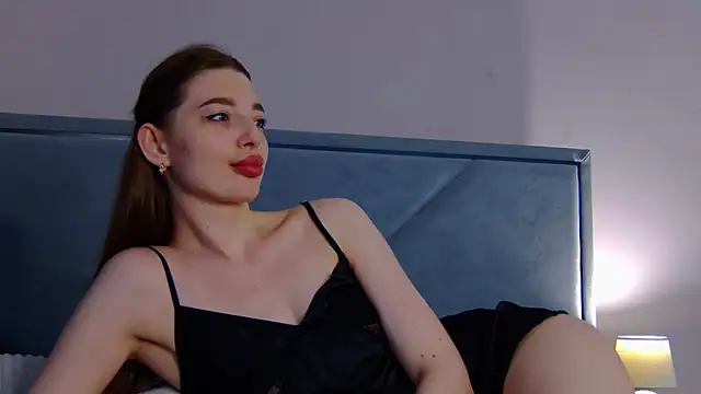 NicoleRosss online show from March 29, 1:55 pm