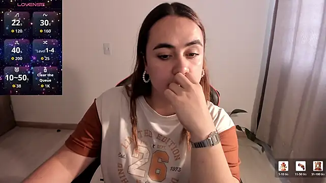 Snapshot of maryluna95 chatting on April 27, 8:40 pm maryluna95 online show from April 27, 8:40 pm