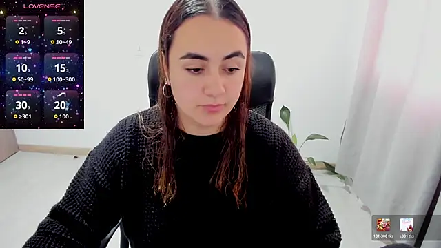 Snapshot of maryluna95 chatting on May 29, 5:33 pm maryluna95 online show from May 29, 5:33 pm