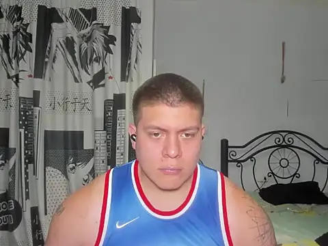 Snapshot of regan_jhonso chatting on June 2, 7:10 am regan jhonso online show from June 2, 7:10 am