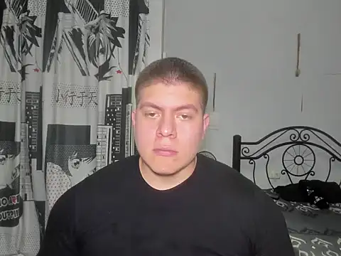 Snapshot of regan_jhonso chatting on June 25, 7:24 am regan jhonso online show from June 25, 7:24 am