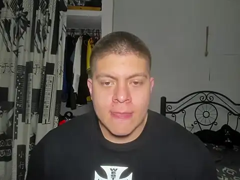 Snapshot of regan_jhonso chatting on July 29, 8:45 am regan jhonso online show from July 29, 8:45 am
