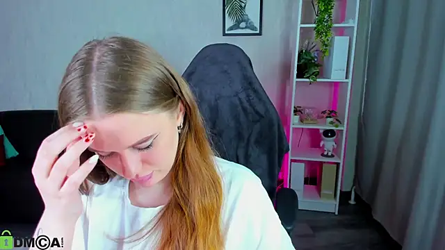 Betany Foks online show from March 11, 1:00 am