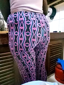 zainabsmile online show from October 11, 3:21 pm