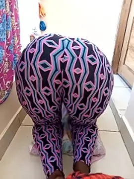 zainabsmile online show from April 8, 10:26 am