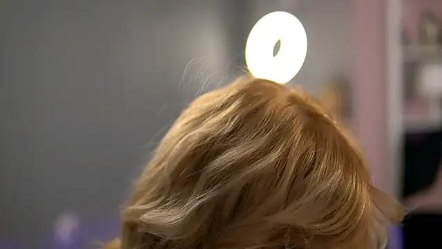 BritneyHudson online show from January 30, 7:39 am