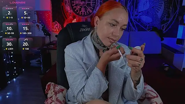 miss jenna lovee online show from July 26, 1:25 am