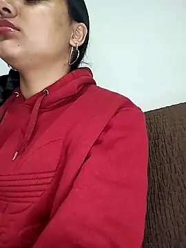 Alix sweet22 online show from December 14, 6:09 pm