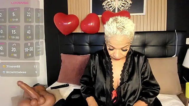 summer night  online show from February 19, 5:16 pm