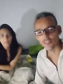 Snapshot of KarameloVzla chatting on December 20, 4:25 pm KarameloVzla online show from December 20, 4:25 pm