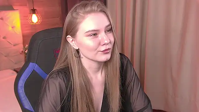 ValerieViolette online show from February 13, 8:59 am