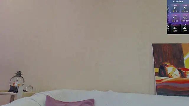 Amina Barbarian online show from April 4, 9:40 am