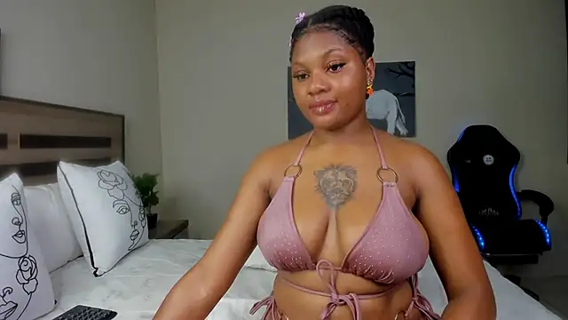 Renee-18 online show from January 29, 12:43 am