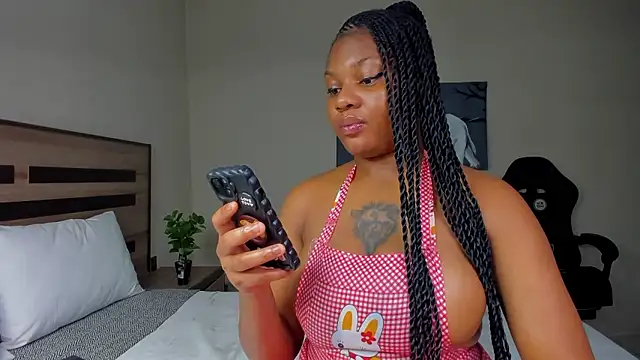 Renee-18 online show from January 15, 7:13 am