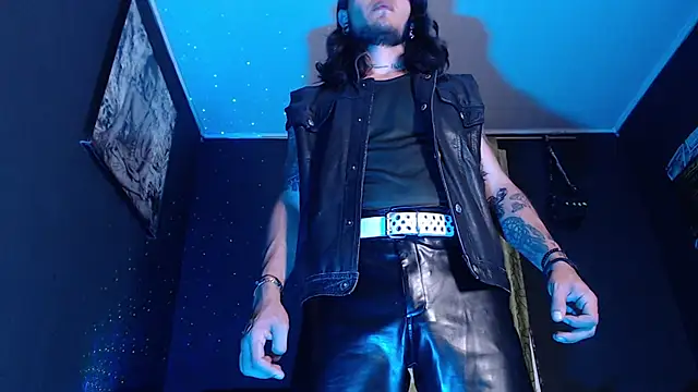 Dicaprioo  online show from April 10, 2:39 am