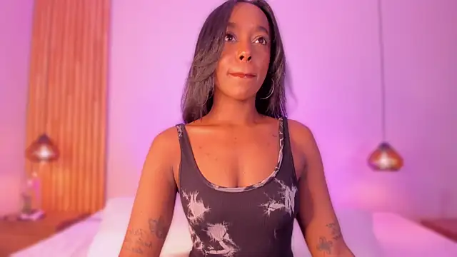 EmilyHaan online show from February 19, 7:54 pm