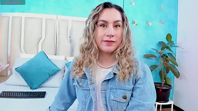 RubbyTaylor online show from April 8, 2:17 pm