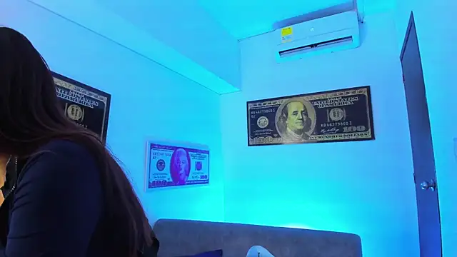 Elsalombardi  online show from January 29, 11:51 am