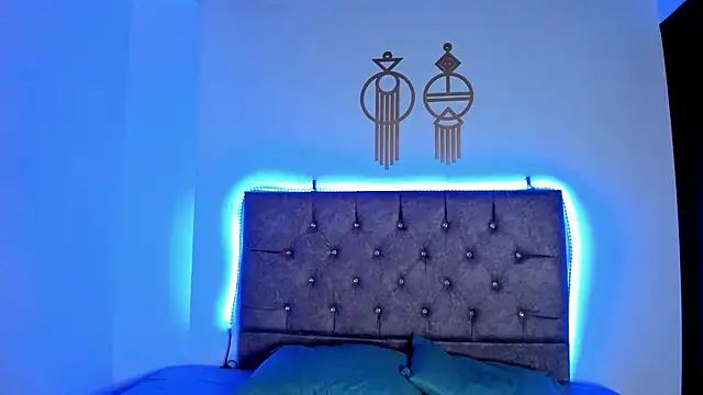 Elsalombardi  online show from February 8, 10:19 pm