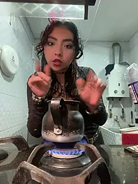  Gothiccbitch  online show from December 21, 7:03 am