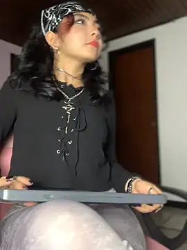  Gothiccbitch  online show from January 14, 4:47 am