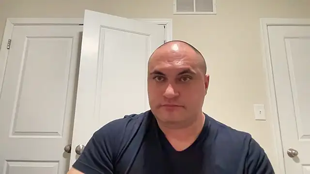 SluggishChase99 online show from January 15, 3:43 am